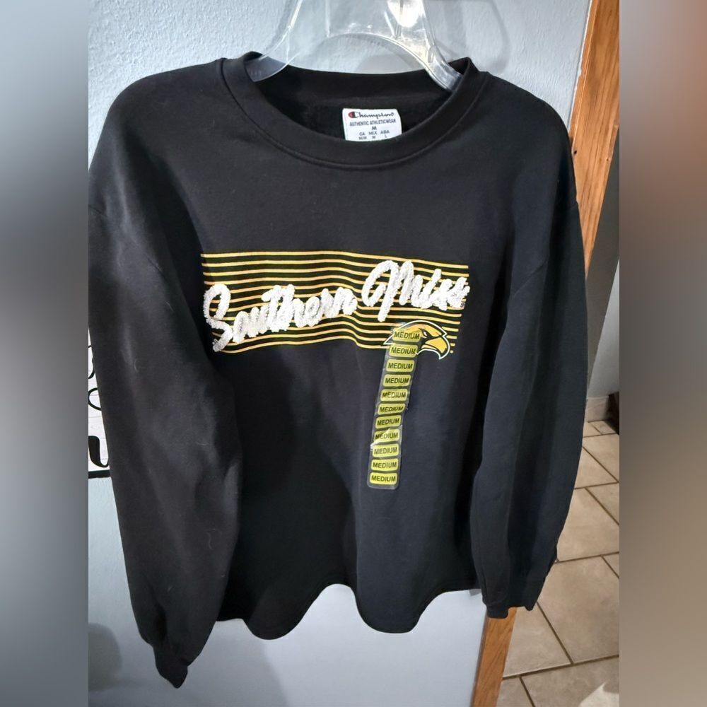 Champion Embroidered Pullover Crewneck Sweatshirt Men's Size M NWT Black - Picture 3 of 3